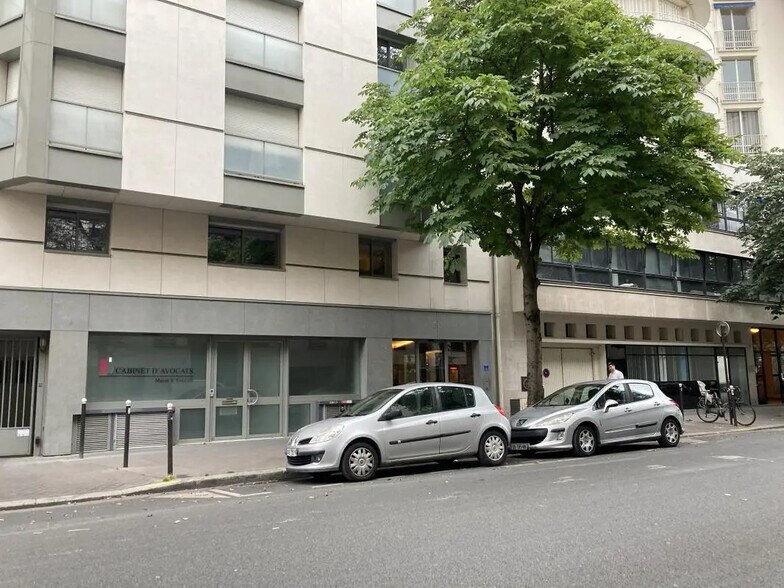 Bureau dans Paris à louer - Photo de l’immeuble – Image 2 sur 9