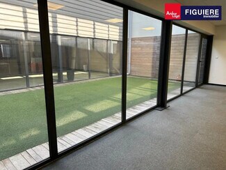 Plus de détails pour Bureau à louer