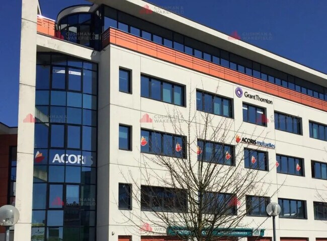 Plus de détails pour Bureau à vendre