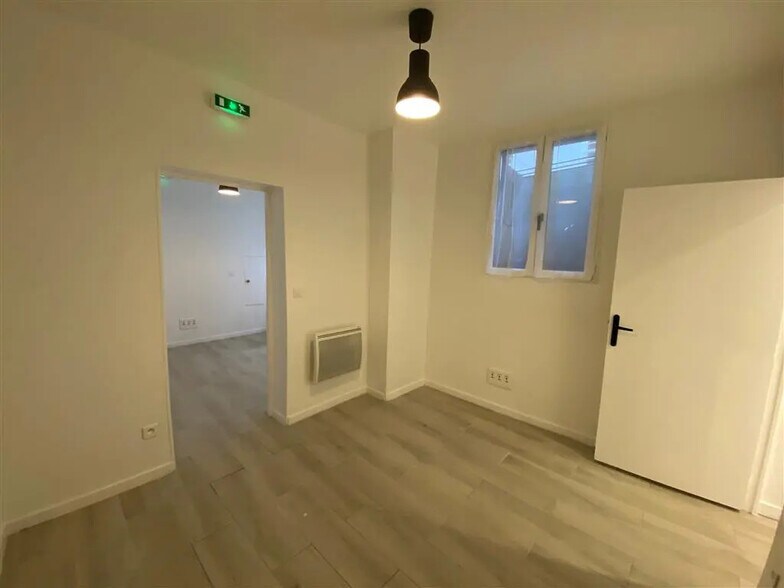 Bureau dans Paris à louer - Photo de l’immeuble – Image 2 sur 6