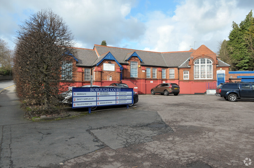 Grammar School Ln, Halesowen à louer - Photo de l’immeuble – Image 2 sur 9