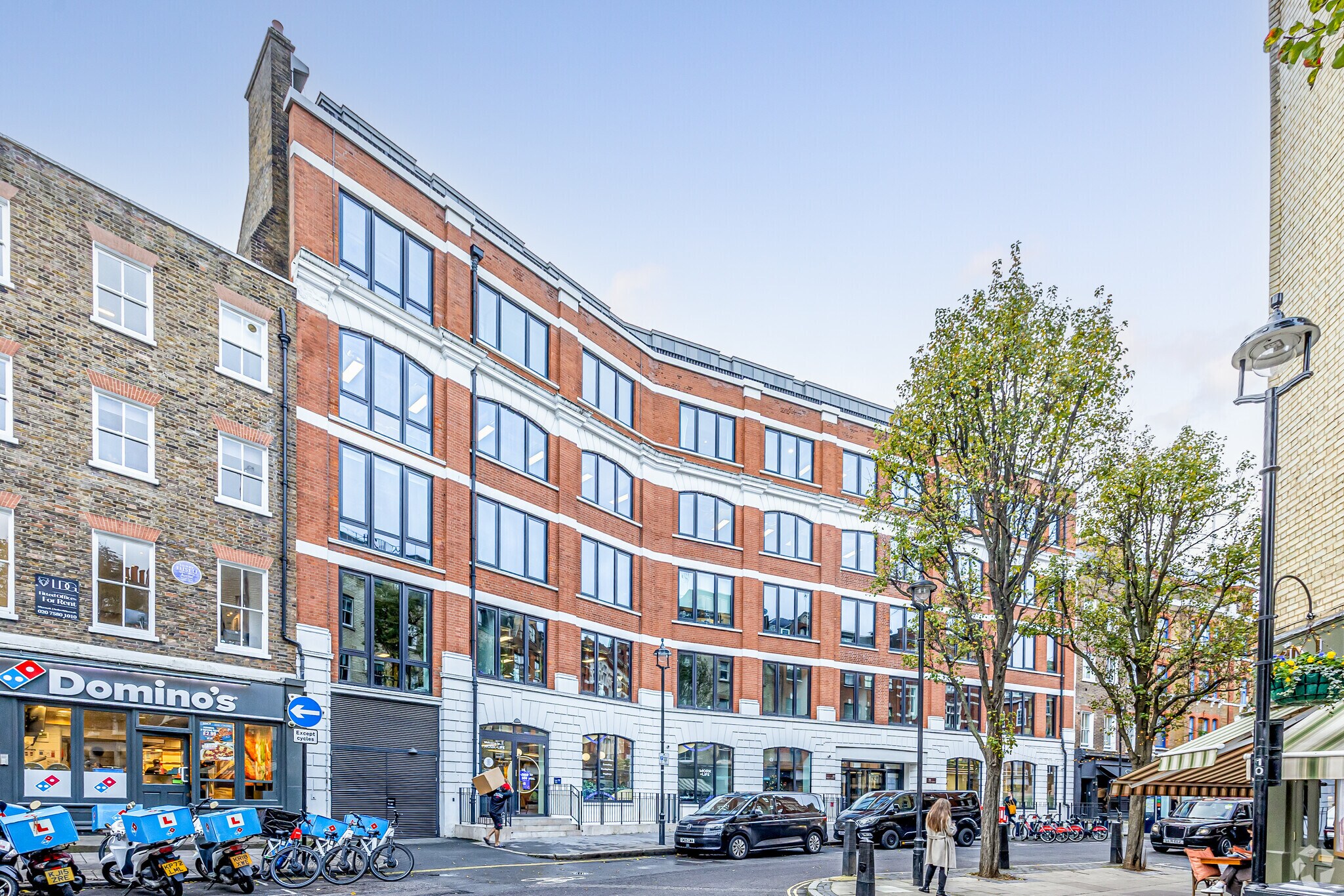 33 Foley St, Londres à louer Photo de l’immeuble– Image 1 sur 8