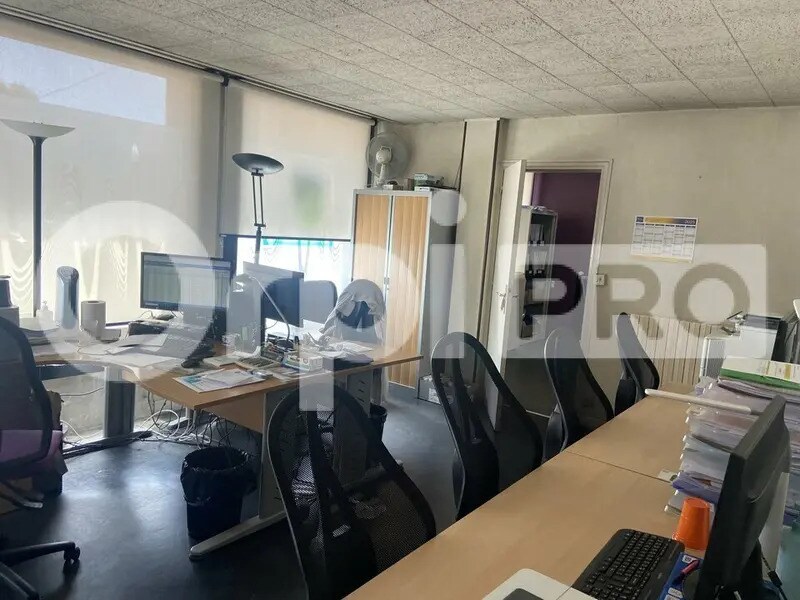 Bureau dans Lillebonne à vendre Photo intérieure– Image 1 sur 12