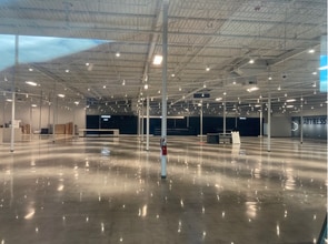 1301-1441 S Babcock St, Melbourne, FL à louer Photo intérieure– Image 1 sur 2