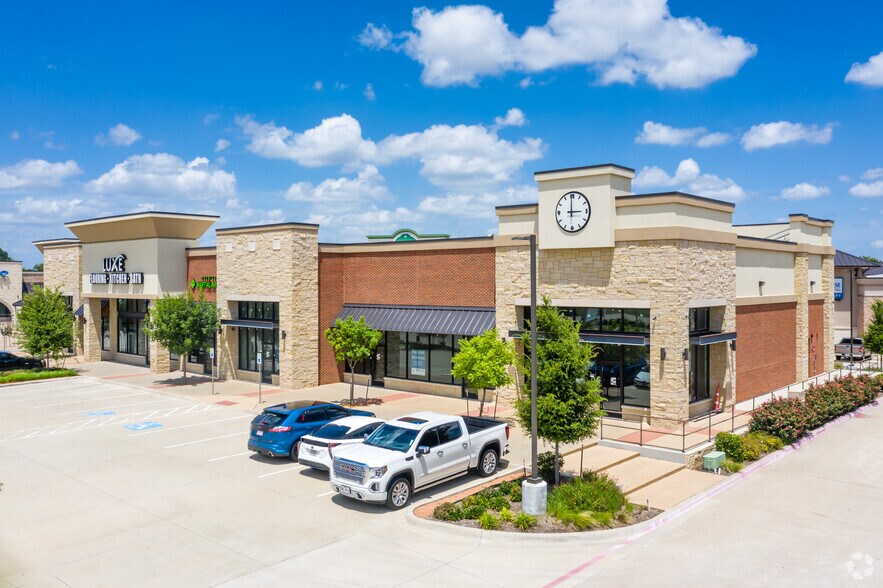 5266 Independence Pky, Frisco, TX à louer - Photo de l’immeuble – Image 1 sur 16