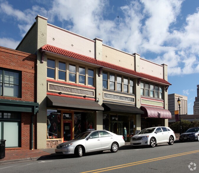 631-633 N Trade St, Winston-Salem, NC à vendre - Photo de l’immeuble – Image 2 sur 11