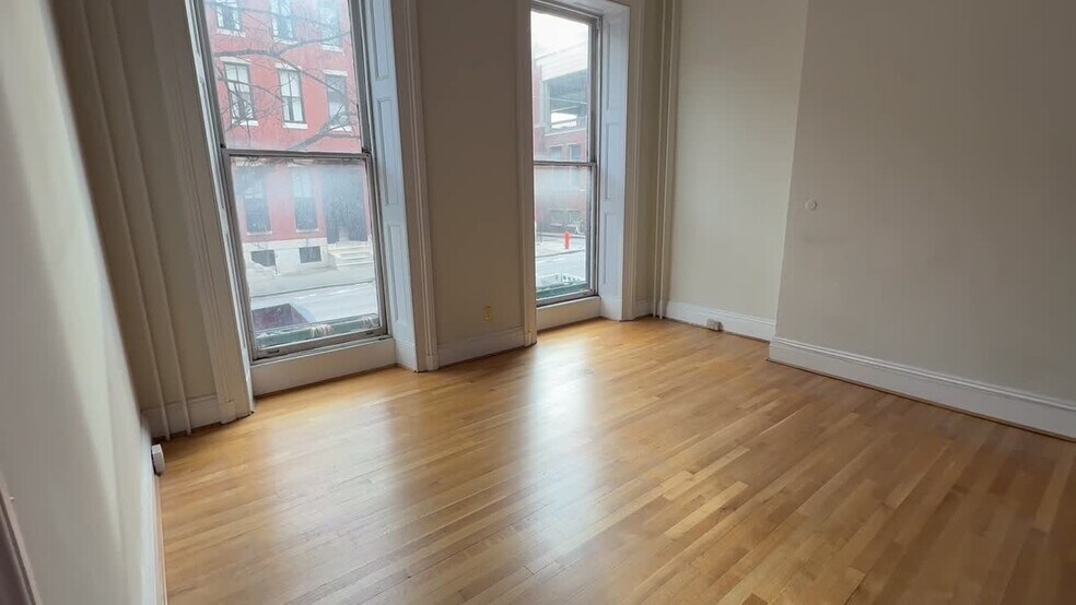 14 E Eager St, Baltimore, MD à louer - Vidéo sur l’annonce professionnelle – Image 2 sur 12