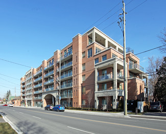 Plus de détails pour 281 Woodbridge Ave, Vaughan, ON - Logement à vendre