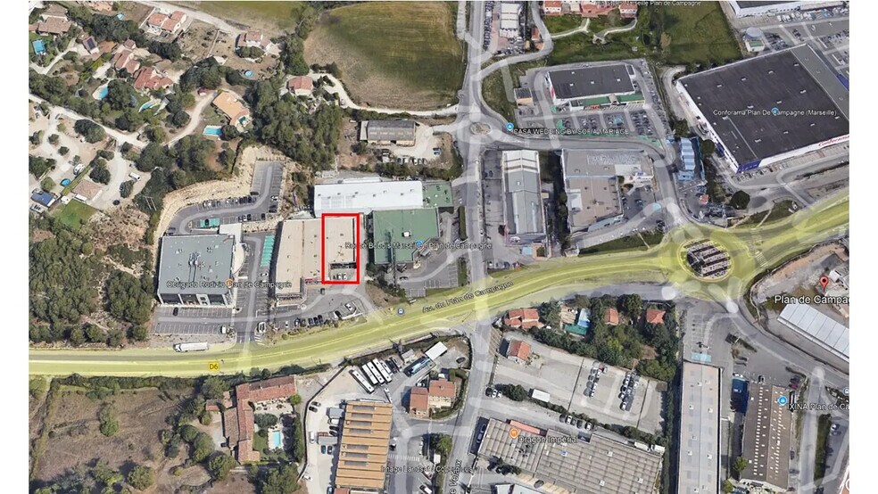 Avenue Du Plan De Campagne, Les Pennes-Mirabeau à louer - Photo de l’immeuble – Image 2 sur 4