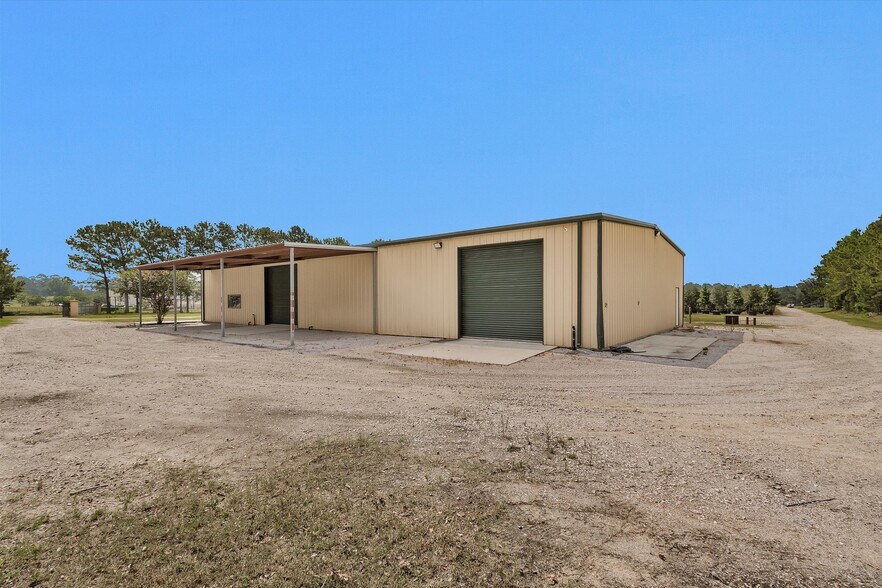 12585 Rose Rd, Willis, TX à vendre - Photo de l’immeuble – Image 3 sur 25