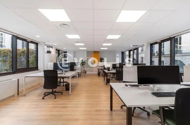 Plus de détails pour Bureau à louer