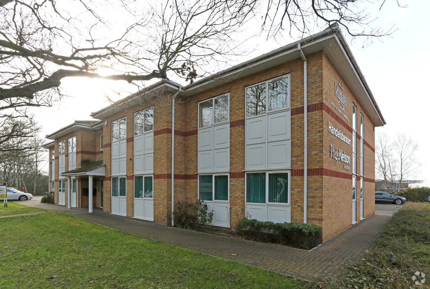 Doddington Rd, Lincoln à louer - Photo de l’immeuble – Image 3 sur 4