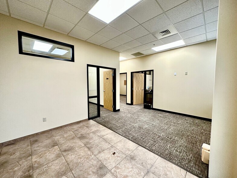 1605 Adler Cir, Portage, IN à louer - Photo intérieure – Image 3 sur 17