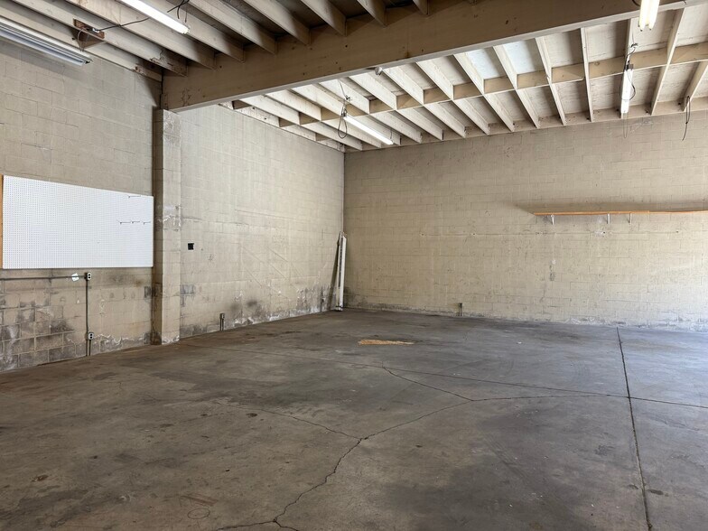550 E 10th St, Oakland, CA à louer - Photo intérieure – Image 3 sur 9