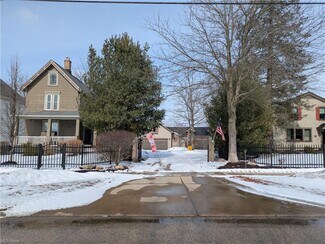 Plus de détails pour 17 W Walnut St, Jefferson, OH - Local commercial à vendre
