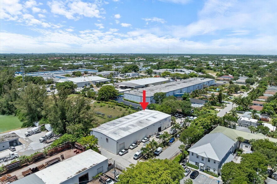 120 Southridge Rd, Delray Beach, FL à vendre - Photo de l’immeuble – Image 2 sur 12