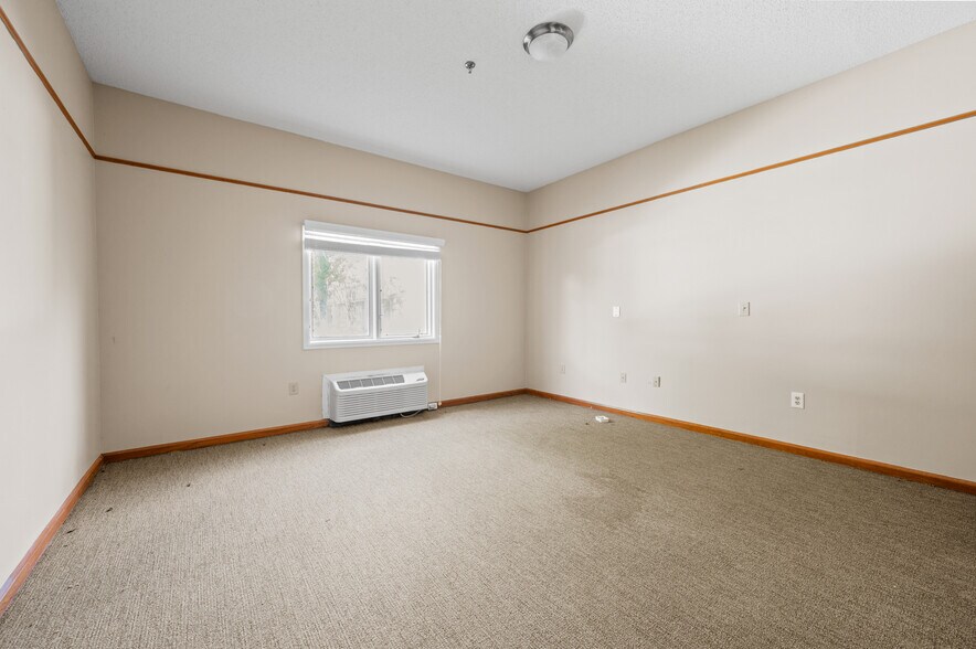 3300 Lynchburg Dr, Montgomery, AL à vendre - Photo de l’immeuble – Image 3 sur 20