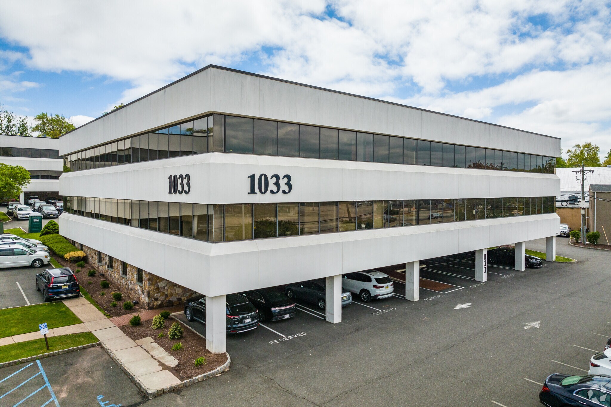 1033 Rte 46 108, Clifton, NJ à vendre Photo de l’immeuble– Image 1 sur 6