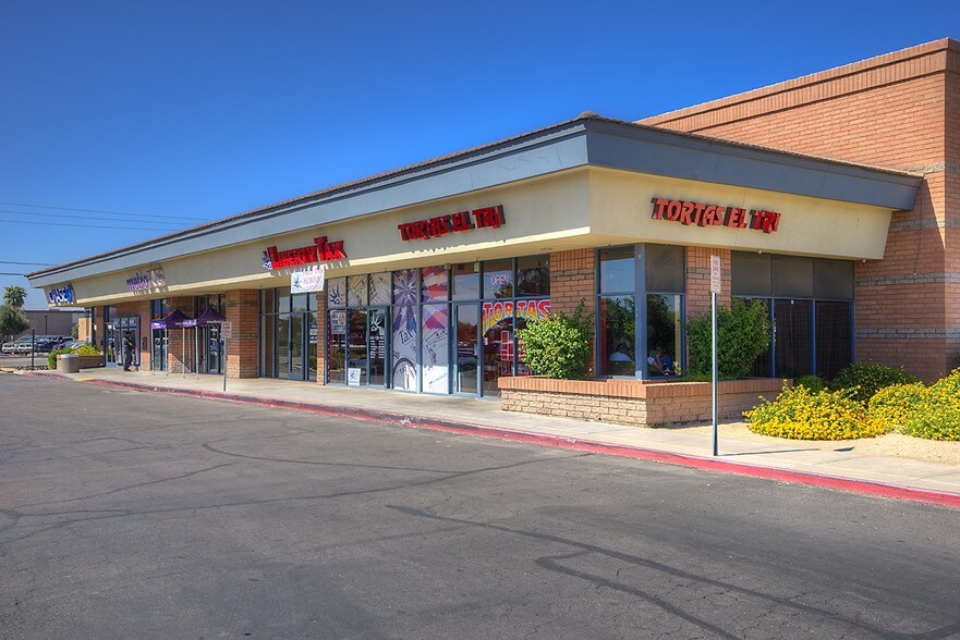 2837 N 75th Ave, Phoenix, AZ à louer - Photo de l’immeuble – Image 3 sur 4