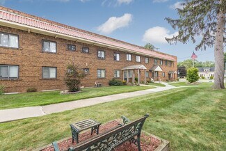 Plus de détails pour 133 N Riverview Dr, Parchment, MI - Logement à vendre