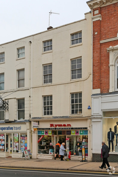 98 Parade, Leamington Spa à louer - Photo principale – Image 1 sur 2