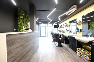 789 Romford Rd, Londres à louer Photo intérieure– Image 1 sur 2