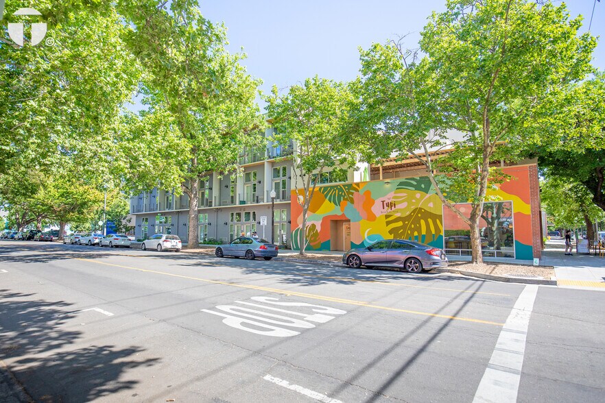 820 S St, Sacramento, CA à vendre - Photo de l’immeuble – Image 2 sur 45