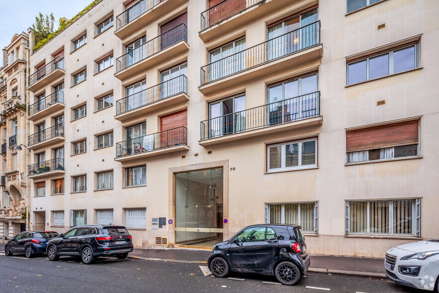 7 Rue De L'Yvette, Paris à louer - Photo de l’immeuble – Image 2 sur 3