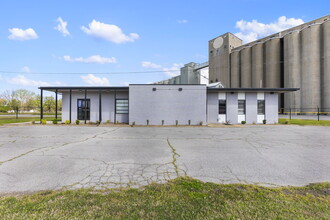 410 W Malone Ave, Sikeston, MO à louer Photo de l’immeuble– Image 1 sur 51