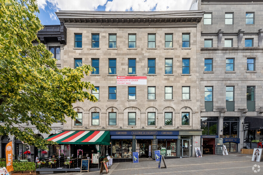444-454 Pl Jacques-Cartier, Montréal, QC à louer - Photo de l’immeuble – Image 2 sur 3