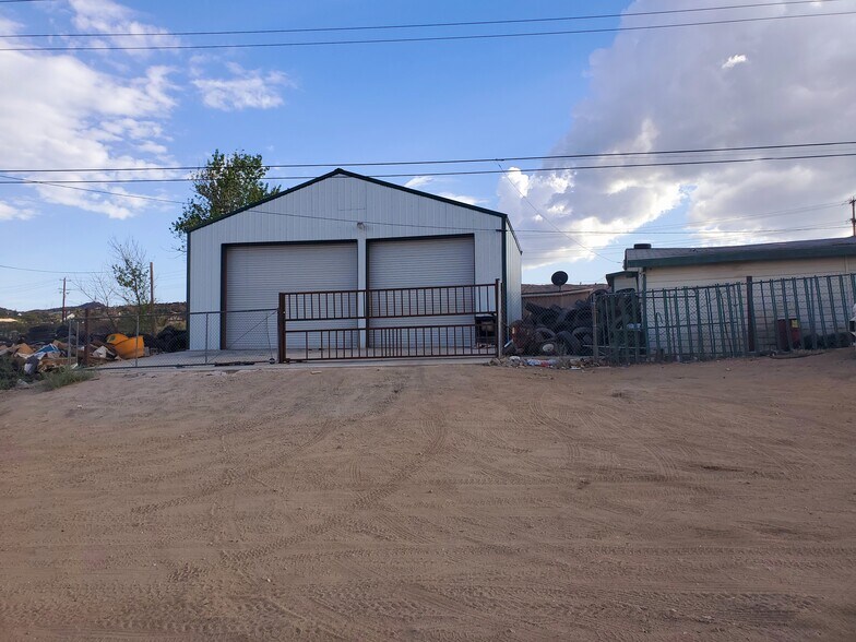 8899 Beekley Rd, Phelan, CA à vendre - Photo de l’immeuble – Image 2 sur 52