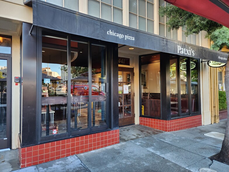 435-471 Emerson St, Palo Alto, CA à louer - Photo de l’immeuble – Image 1 sur 3