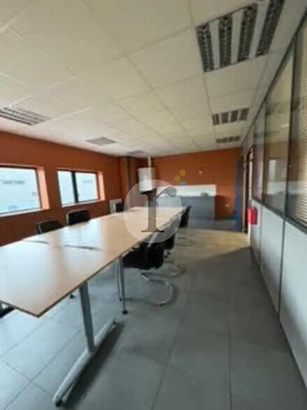 Bureau dans Lesquin à louer - Photo de l’immeuble – Image 3 sur 5