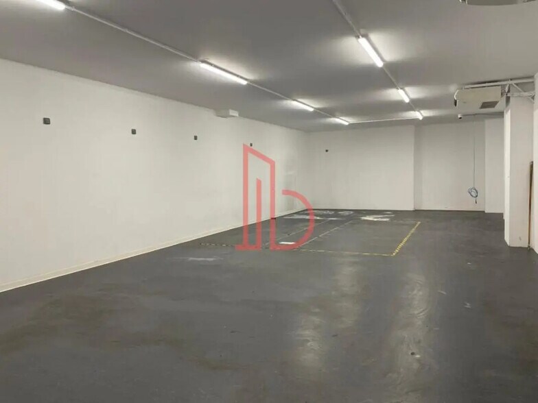 Bureau dans Bordeaux à louer - Photo de l’immeuble – Image 2 sur 5