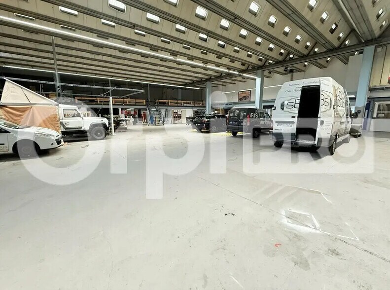 Local d'activités dans Le Havre à vendre - Photo de l’immeuble – Image 2 sur 12