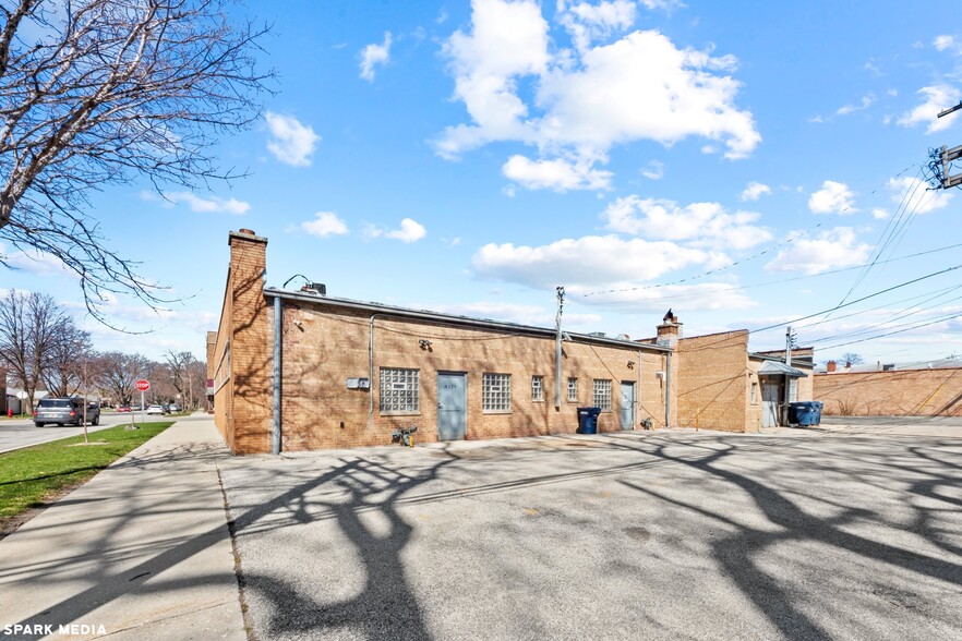 4123-4125 Oakton St, Skokie, IL à vendre - Photo de l’immeuble – Image 3 sur 21