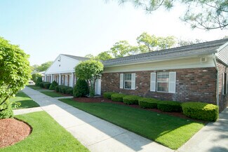 Plus de détails pour 1715-1743 N Ocean Ave, Medford, NY - Bureau, Bureau/Médical à louer