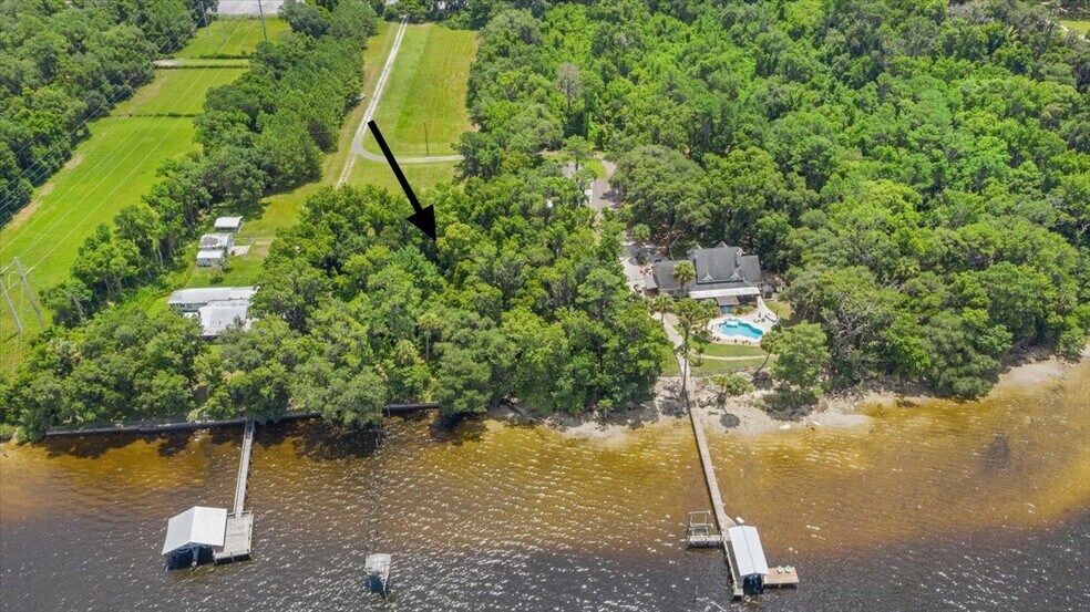 233 E River Rd, East Palatka, FL à vendre - Aérien – Image 3 sur 25
