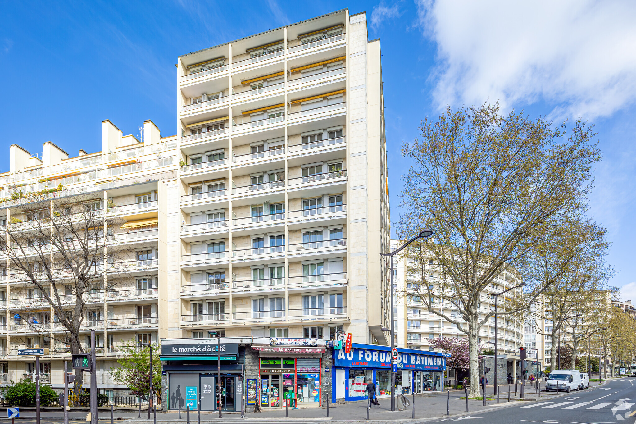 51-67 Boulevard Soult, Paris à vendre Photo principale– Image 1 sur 9