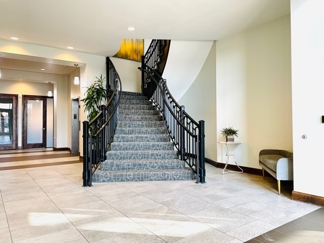 1955 W Grove Parkway, Pleasant Grove, UT à vendre - Hall d’entrée – Image 3 sur 5