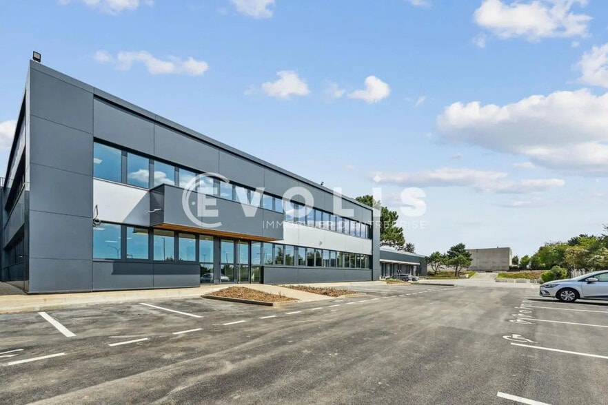 60 Rue Robert Moinon, Goussainville à louer - Photo de l’immeuble – Image 2 sur 28