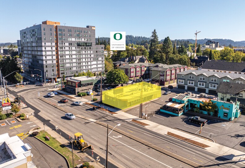 652 E Broadway, Eugene, OR à louer - Photo de l’immeuble – Image 1 sur 22