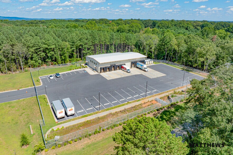 277 Lawing Rd, Forest City, NC à vendre - Photo de l’immeuble – Image 2 sur 8