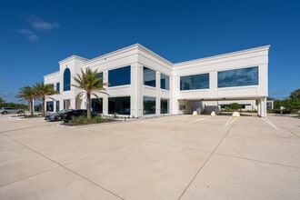 1200 Plantation Island Dr, Saint Augustine, FL à louer Photo intérieure– Image 2 sur 4