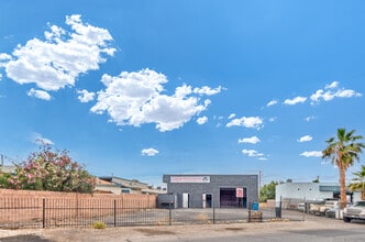 1765 Athol Ave, Henderson, NV à vendre Photo de l’immeuble– Image 2 sur 14