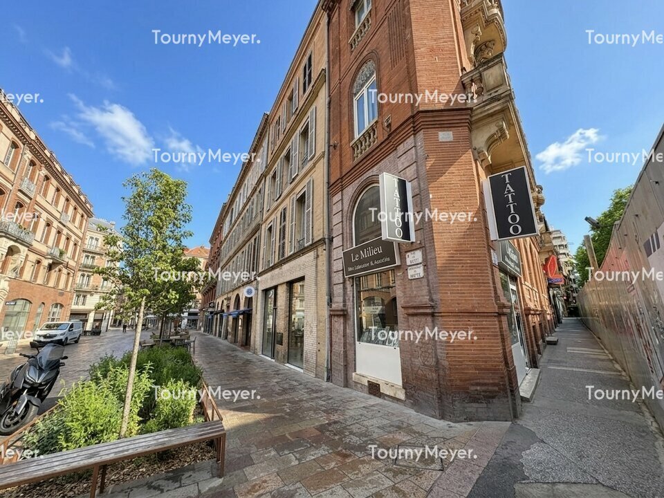 1 Boulevard Lazare Carnot, Toulouse à louer Photo de l’immeuble– Image 1 sur 9