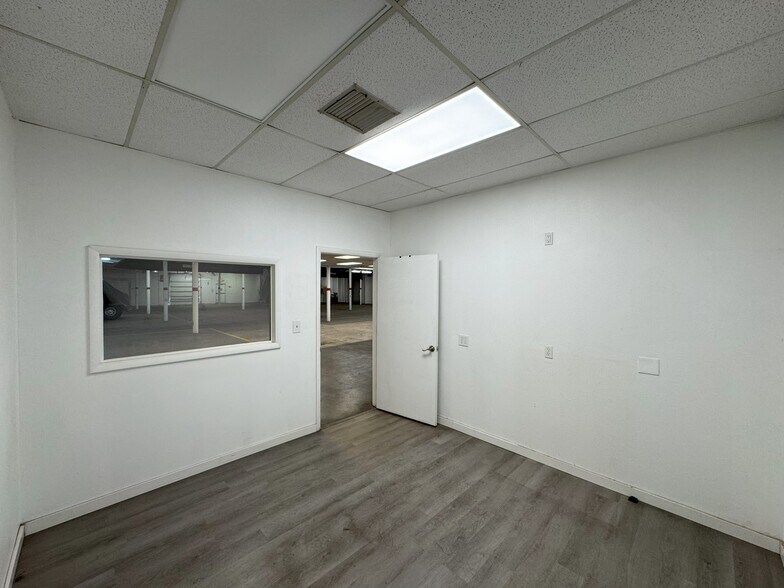 12707 S US Highway 19, Clearwater, FL à louer - Photo de l’immeuble – Image 3 sur 8