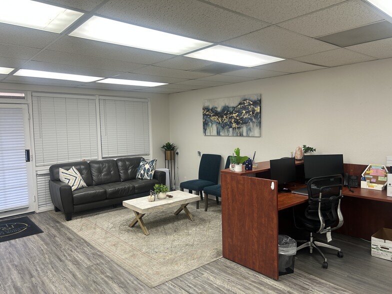1222 E Baseline Rd, Tempe, AZ à louer - Photo intérieure – Image 3 sur 15
