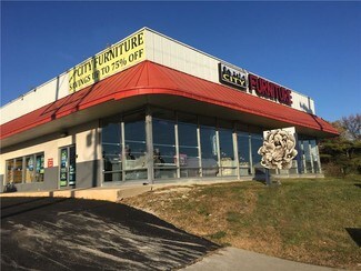 Plus de détails pour 9470 E Washington St, Indianapolis, IN - Local commercial à louer