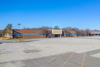 Plus de détails pour 13500 40 Hwy, Independence, MO - Local commercial à vendre